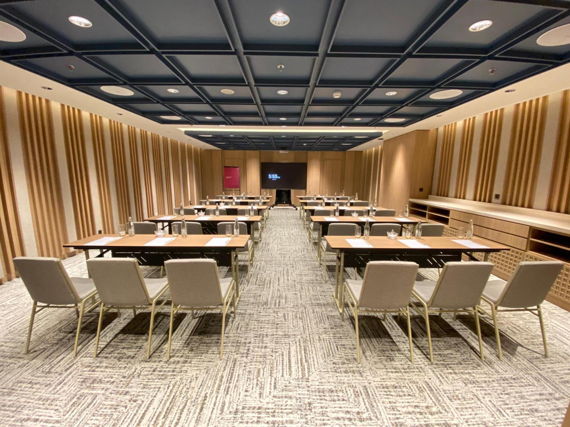 Moevenpick Hotel Jakarta City Centre Eksteriør billede