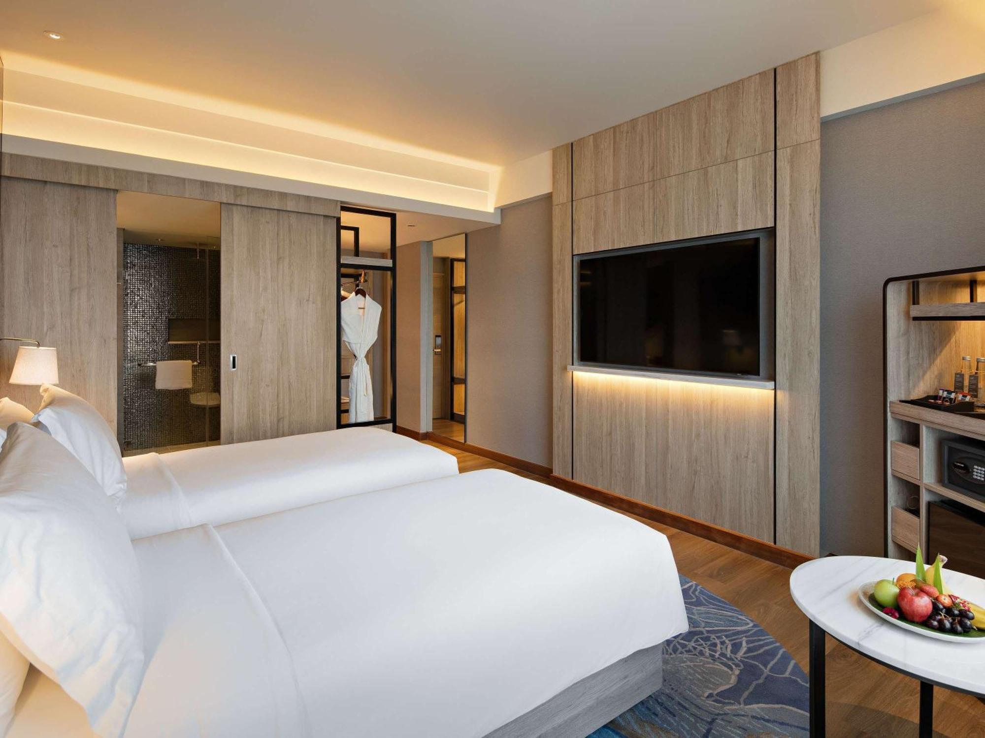 Moevenpick Hotel Jakarta City Centre Eksteriør billede